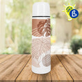 Ejemplo personalizado: Termo personalizado con pulsador y tapa vaso · 500 ml. Diseño orientativo; personalización a tu gusto.
